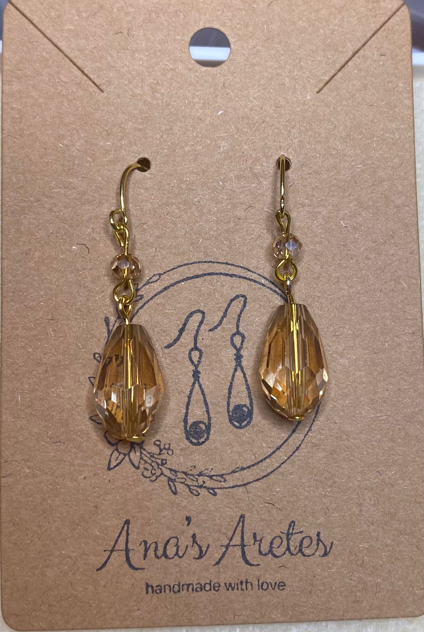 Jess Dangles
