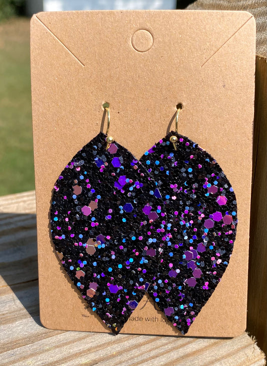 Renée Earrings (Click on this picture for size and color options!)