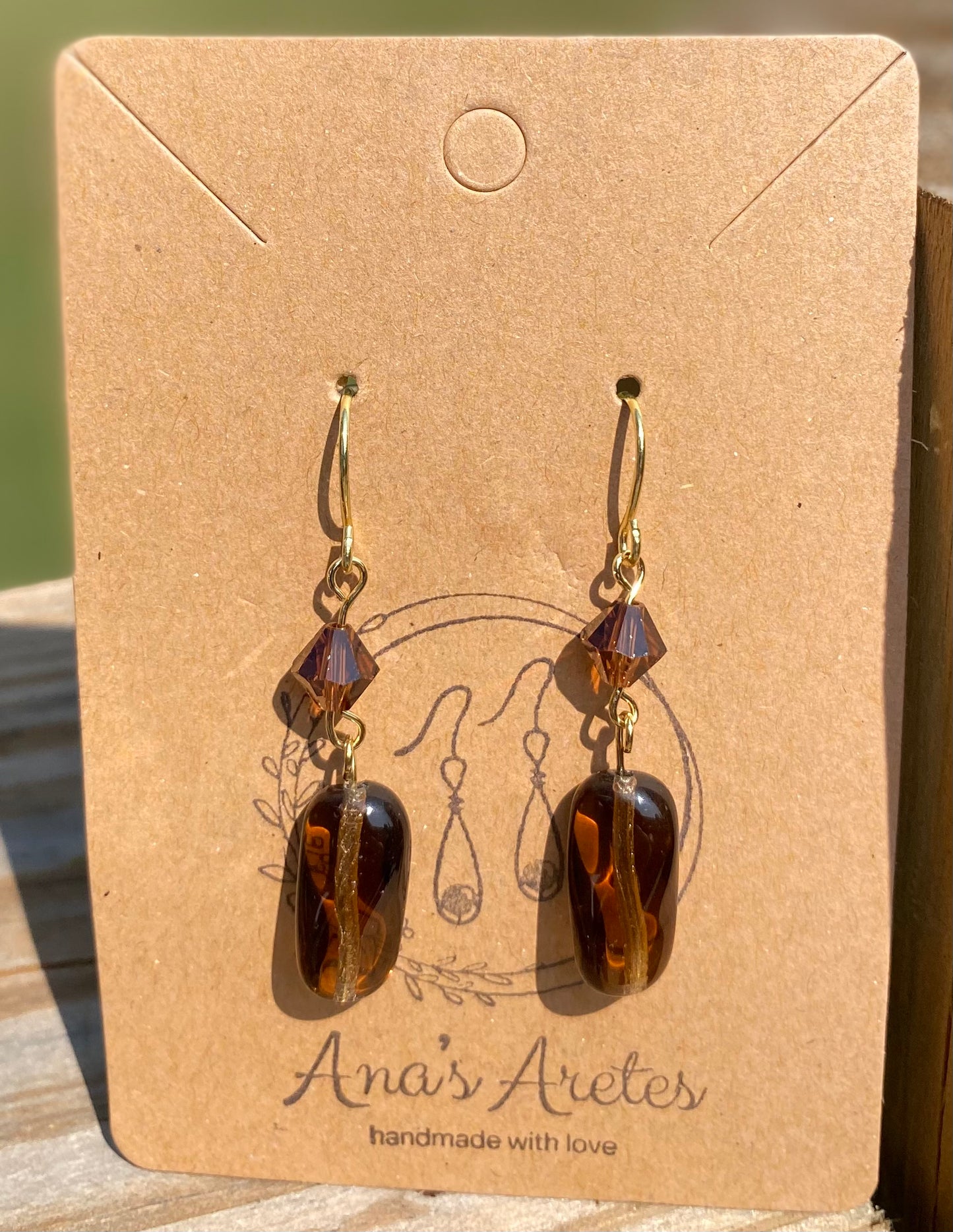 Elizabeth Dangles (Click on this picture for more options!)
